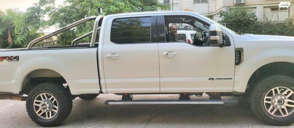פורד F-350 4X4 Lariat דאבל קבינה אוט' דיזל 6.7 (440 כ''ס) דיזל 2017 למכירה באופקים