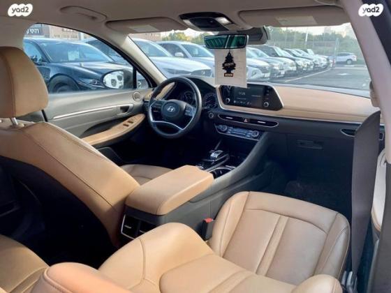 יונדאי סונטה הייבריד Premium הייבריד אוט' 2.0 (192 כ"ס) בנזין 2021 למכירה בתל אביב יפו