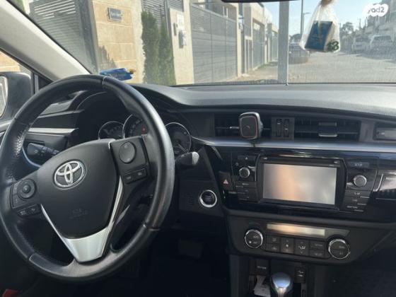 טויוטה קורולה GLI-FL אוט' 1.6 (132 כ''ס) [2013-2016] בנזין 2015 למכירה בפרדסיה