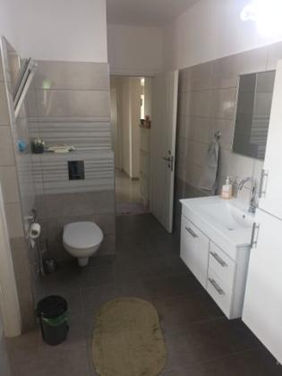 אייר 14 (רובע יב)