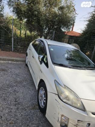 טויוטה פריוס GLI הייבריד אוט' 1.8 (99 כ"ס) בנזין 2011 למכירה בירושלים