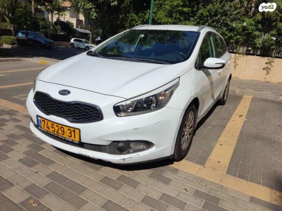 קיה סיד / CEED LX סטיישן אוט' 1.6 (135 כ''ס) בנזין 2014 למכירה בנס ציונה