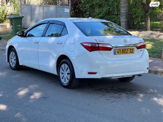 טויוטה קורולה Sun אוט' 1.6 (132 כ"ס) בנזין 2015 למכירה בניצני עוז