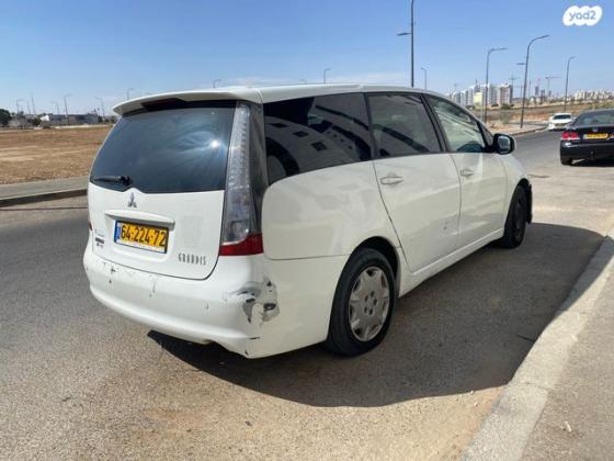 מיצובישי גרנדיס Executive אוט' 2.4 (165 כ"ס) בנזין 2010 למכירה בבאר שבע