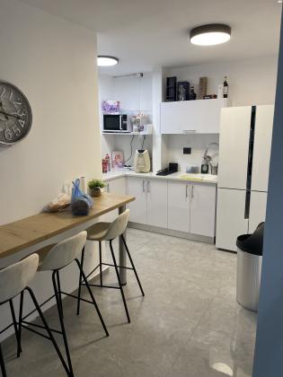 נתן אלבז 22 (רובע ו)