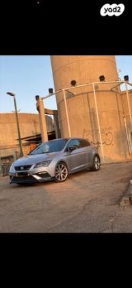 סיאט לאון FR Plus אוט' 3 דל' 1.8 (180 כ"ס) בנזין 2018 למכירה בטירה