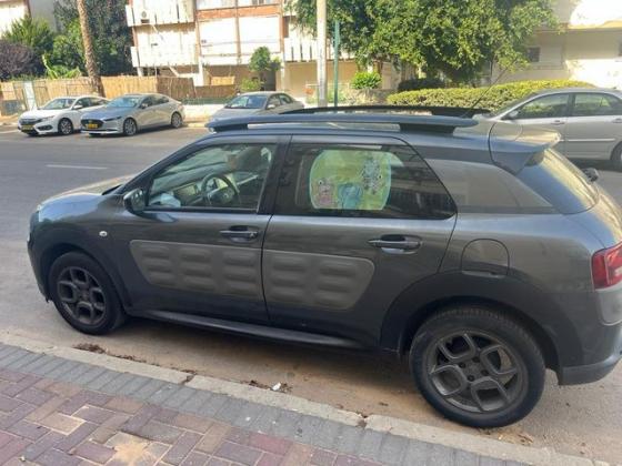 סיטרואן C4 קקטוס Fun ידני דיזל 1.6 (99 כ"ס) דיזל 2017 למכירה בפתח תקווה