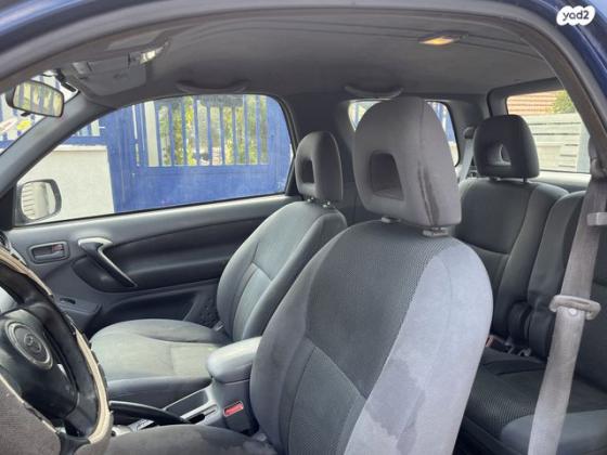 טויוטה RAV4 קצר 4X4 STD אוט' 2.0 (150 כ''ס) [2001-2006] בנזין 2003 למכירה בהחותרים
