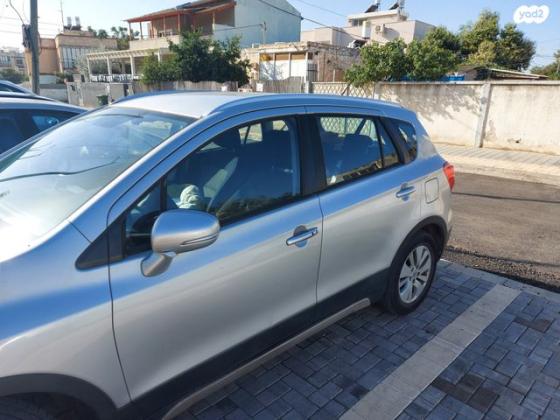 סוזוקי SX4 קרוסאובר GLX אוט' 1.6 (118 כ''ס) בנזין 2014 למכירה באור יהודה