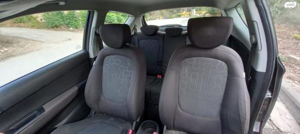 יונדאי i20 Inspire ידני 3 דל' 1.4 (100 כ''ס) בנזין 2011 למכירה בבית זית