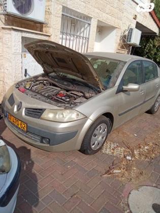 רנו מגאן דור 2 (2004-2010) EX אוט' 4 דל' 1.6 (110 כ''ס) בנזין 2008 למכירה בקרית שמונה