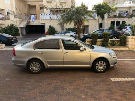 סקודה אוקטביה Ambiente אוט' 1.2 (105 כ''ס) בנזין 2012 למכירה בחיפה