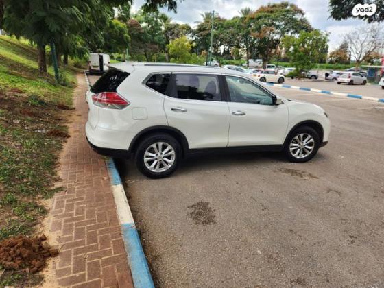 ניסאן אקס טרייל Visia אוט' דיזל 7 מק' 1.6 (130 כ''ס) דיזל 2017 למכירה ברעננה