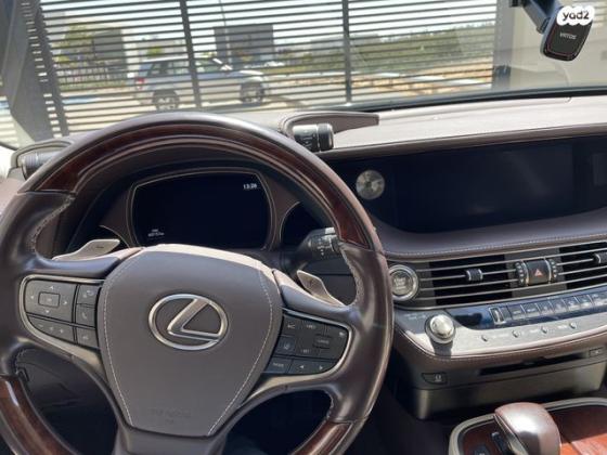 לקסוס LS500 4X4 Premium אוט' 3.4 (418 כ''ס) בנזין 2018 למכירה בקיסריה