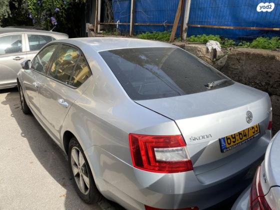 סקודה אוקטביה Elegance אוט' 1.2 (105 כ''ס) [2013-2016] בנזין 2015 למכירה בתל אביב יפו