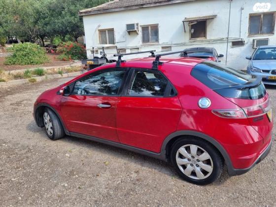 הונדה סיוויק האצ'בק החדשה Comfort אוט' 1.8 (140 כ''ס) בנזין 2011 למכירה בבית השיטה