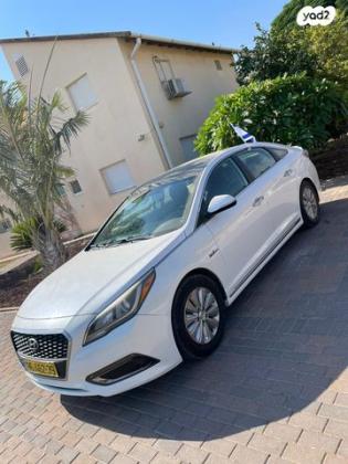 יונדאי סונטה הייבריד Premium הייבריד אוט' 2.0 (154 כ"ס) בנזין 2016 למכירה בבית שאן
