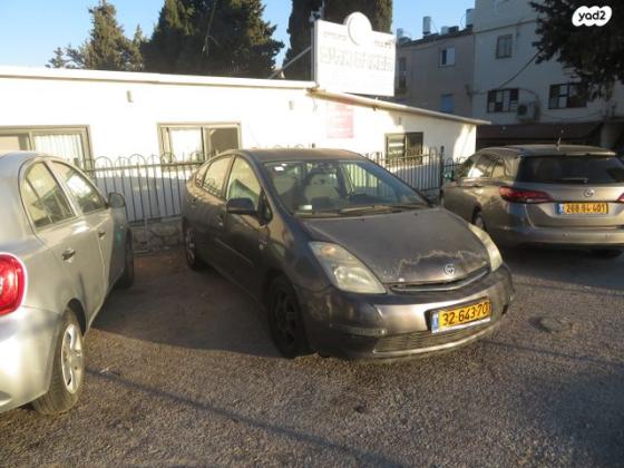 טויוטה פריוס GLI הייבריד אוט' 1.5 (76 כ"ס) בנזין 2009 למכירה בצפת