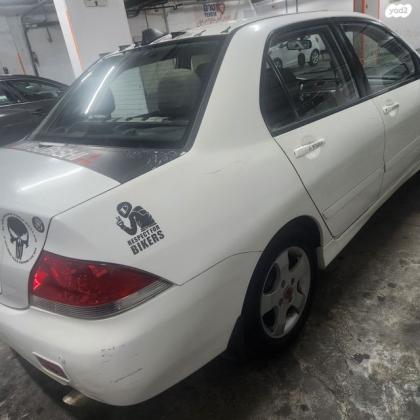 מיצובישי לנסר קלאסיק Executive אוט' 1.6 (98 כ''ס) בנזין 2008 למכירה בקרית גת