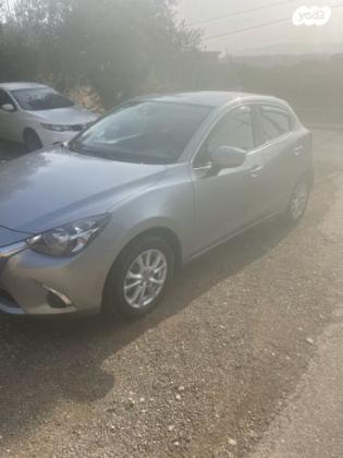 מאזדה H Dynamic Red אוט' 1.5 (116 כ''ס) בנזין 2019 למכירה בכרמיאל