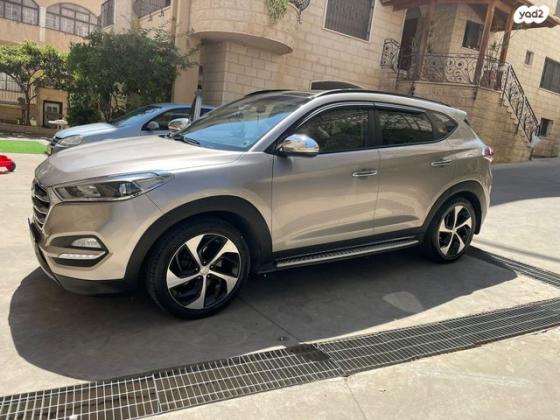 יונדאי טוסון Supreme אוט' בנזין 2.0 (155 כ''ס) בנזין 2016 למכירה בנצרת