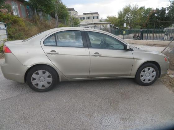 מיצובישי לנסר הדור החדש Invite אוט' 1.5 (109 כ''ס) בנזין 2010 למכירה בביתר עילית