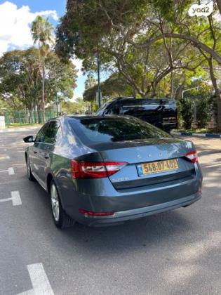 סקודה סופרב (2019 ואילך) Ambition אוט' 2.0 (190 כ''ס) בנזין 2021 למכירה ברעננה