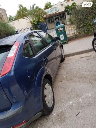 פורד פוקוס Trend הצ'בק אוט' 1.6 (100 כ''ס) בנזין 2008 למכירה בבני ברק
