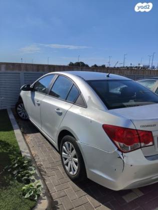 שברולט קרוז LT סדאן אוט' 1.6 (117 כ"ס) בנזין 2013 למכירה בנתניה