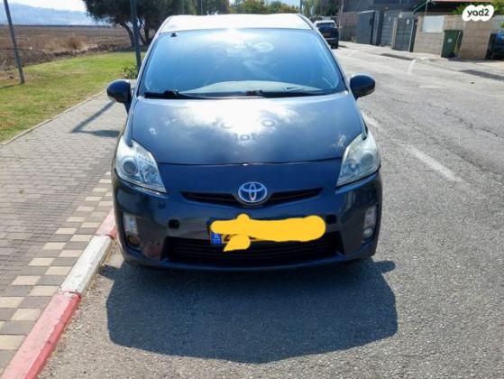 טויוטה פריוס GLI הייבריד אוט' 1.8 (99 כ"ס) בנזין 2009 למכירה בקרית טבעון