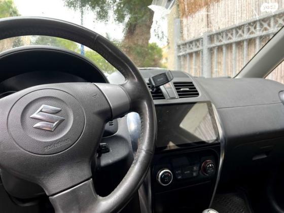 סוזוקי SX4 GLX-HB הצ'בק אוט' 1.6 (119 כ''ס) בנזין 2009 למכירה ביבנה