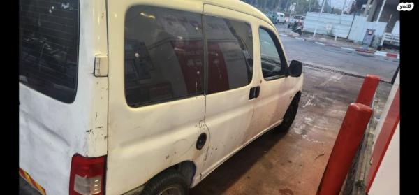 סיטרואן ברלינגו דור 2 (2008-2019) SXN ידני דיזל 5 מק' 4 דל' 1.6 (92 כ"ס) דיזל 2011 למכירה בחיפה