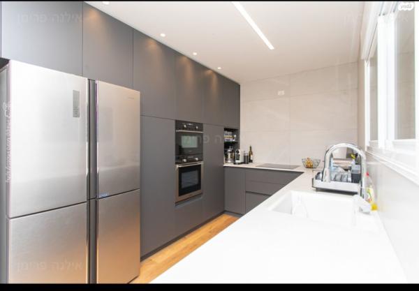 מורד הזמיר 2 (אחוזה)