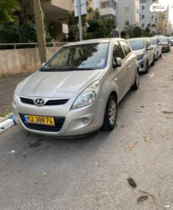 יונדאי i20 GLI אוט' 1.4 (100 כ"ס) בנזין 2011 למכירה בבת ים