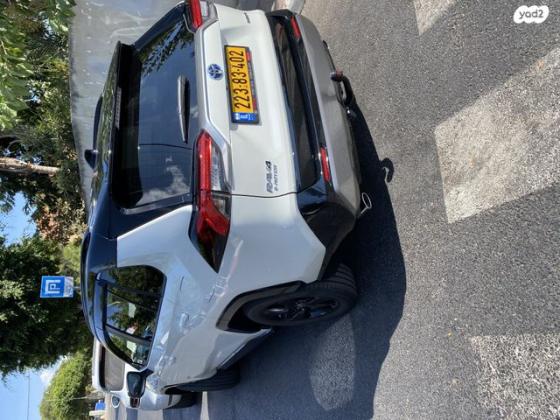 טויוטה RAV4 הייבריד E-motion Sky הייבריד אוט' 2.5 (178 כ''ס) בנזין 2020 למכירה בראשון לציון