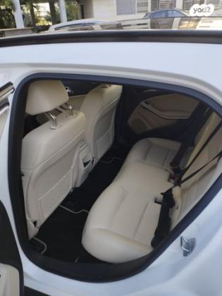 מרצדס GLA GLA200 Style FL אוט' 1.6 (156 כ"ס) בנזין 2018 למכירה ברעננה