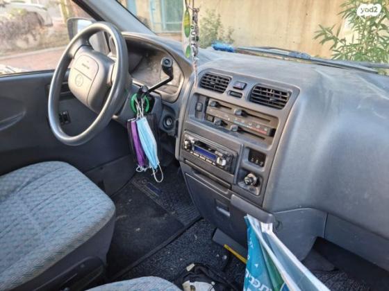 טויוטה הייאס ארוך STD אוט' דיזל 2.5 (102 כ''ס) דיזל 2004 למכירה בהוד השרון