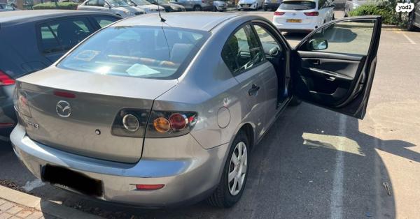 מאזדה i Active סדאן אוט' 1.6 (105 כ''ס) בנזין 2006 למכירה בפתח תקווה