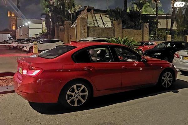 ב.מ.וו סדרה 3 320I Business אוט' 2.0 (184 כ"ס) בנזין 2012 למכירה בתל אביב יפו