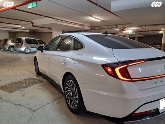 יונדאי סונטה הייבריד Premium הייבריד אוט' 2.0 (192 כ"ס) בנזין 2021 למכירה בתל אביב יפו