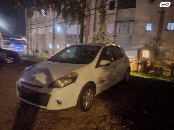 רנו קליאו דור 3 (2006-2014) Extreme אוט' 1.6 (110 כ''ס) בנזין 2013 למכירה בדימונה