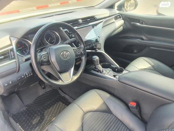 טויוטה קאמרי SE הייבריד אוט' 4 דל' 2.5 (211 כ''ס) בנזין 2018 למכירה בירושלים