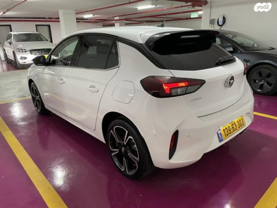 אופל קורסה Elegance אוט' 1.2 (130 כ''ס) בנזין 2022 למכירה ברמת השרון