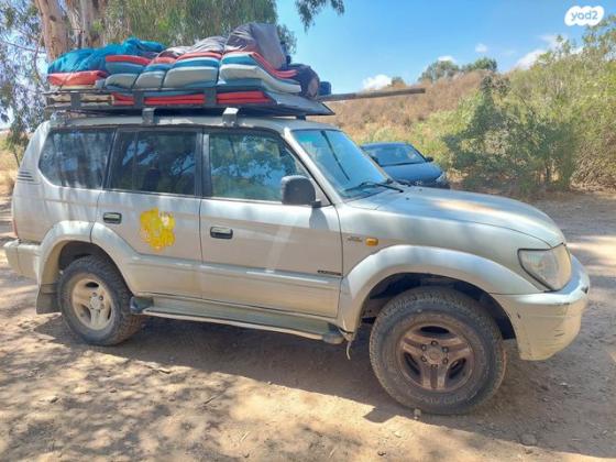 טויוטה לנד קרוזר פרדו ארוך 4X4 STD אוט' דיזל 8 מק' 3.0 (163 כ''ס) דיזל 2002 למכירה בירוחם