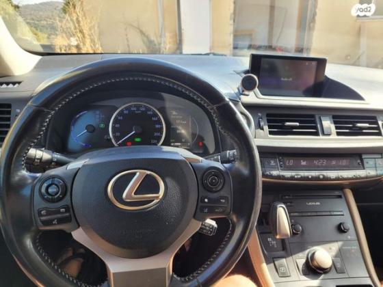 לקסוס CT200H Premium הייבריד אוט' 1.8 (99 כ"ס) בנזין 2018 למכירה במודיעין מכבים רעות