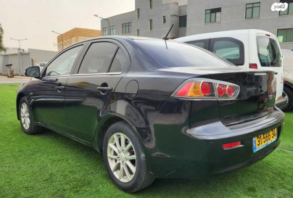 מיצובישי לנסר הדור החדש Premium אוט' 1.6 (117 כ"ס) בנזין 2015 למכירה בבאר שבע