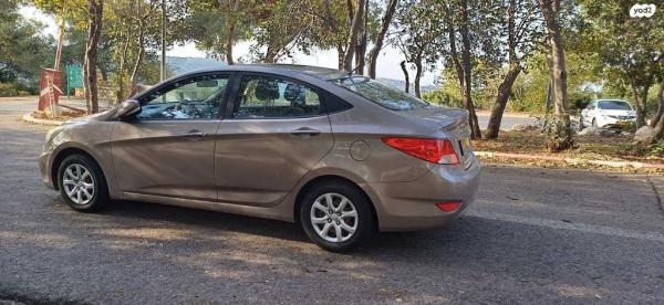 יונדאי i25 Inspire אוט' 1.4 (109 כ''ס) בנזין 2012 למכירה בקרית מוצקין