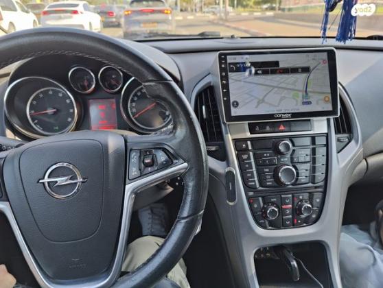 אופל אסטרה Enjoy הצ'בק אוט' 1.4 (140 כ''ס) בנזין 2013 למכירה באופקים