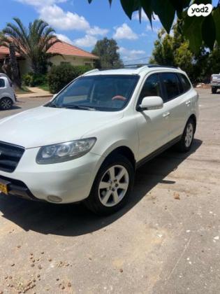 יונדאי סנטה פה 4X4 Luxury אוט' בנזין 7 מק' 2.7 (189 כ''ס) בנזין 2009 למכירה בתלמי אלעזר