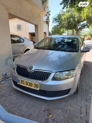 סקודה אוקטביה Ambition אוט' 1.2 (110 כ"ס) בנזין 2016 למכירה במודיעין מכבים רעות